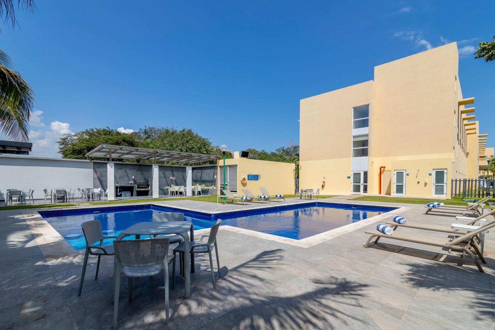 City Express By Marriott Playa Del Carmen Kültér fotó